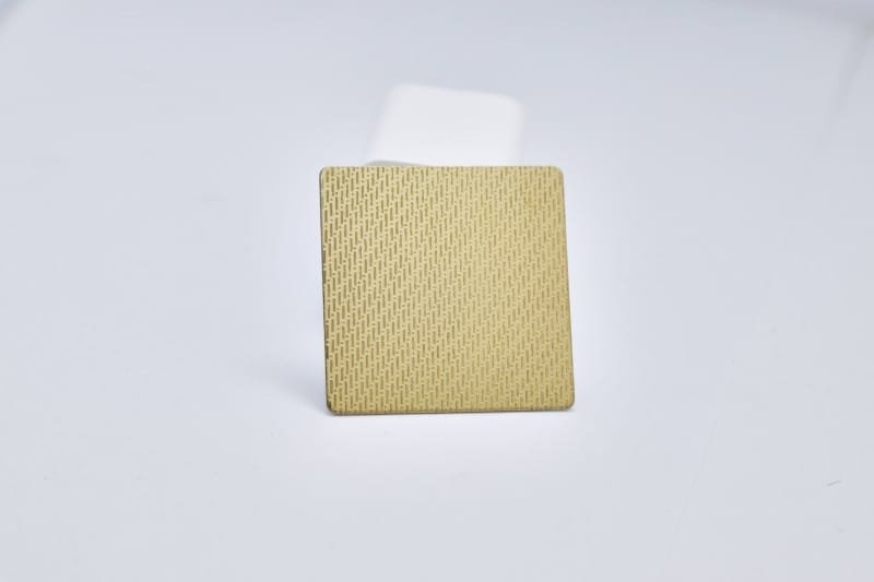 dashed line etching (2)