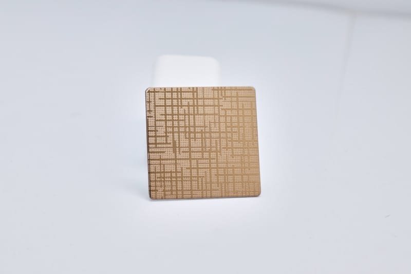 geometric grid etching (2)