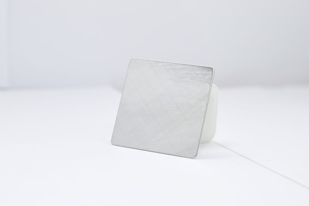 hairline & brushed finish stainless steel sheets (2)