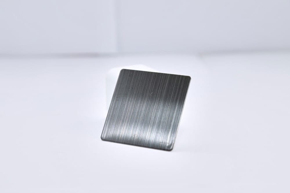 hairline & brushed finish stainless steel sheets (3)
